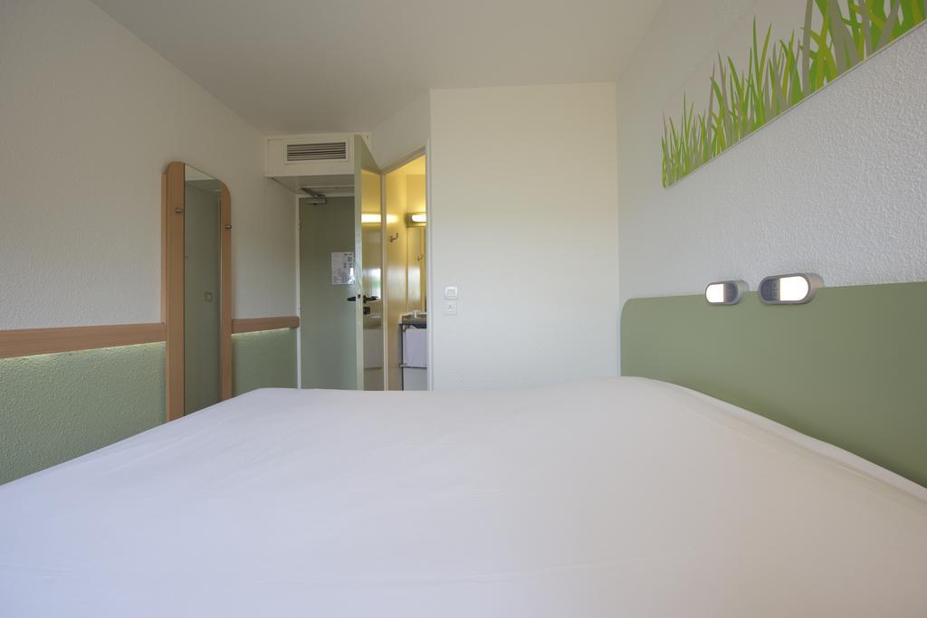 Ibis Budget Pau Lescar Phòng bức ảnh
