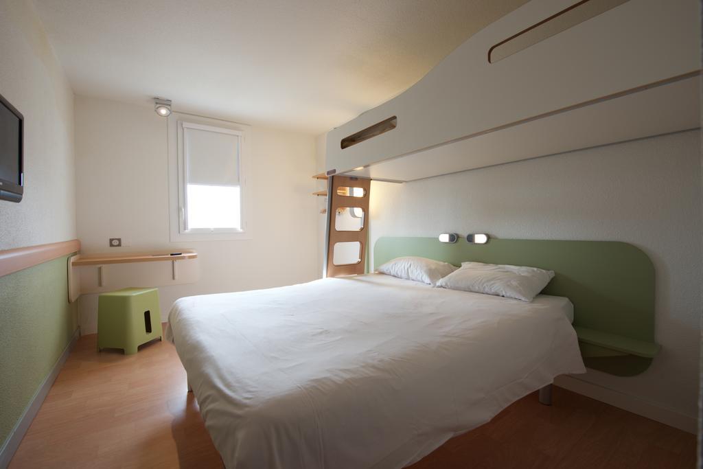 Ibis Budget Pau Lescar Ngoại thất bức ảnh
