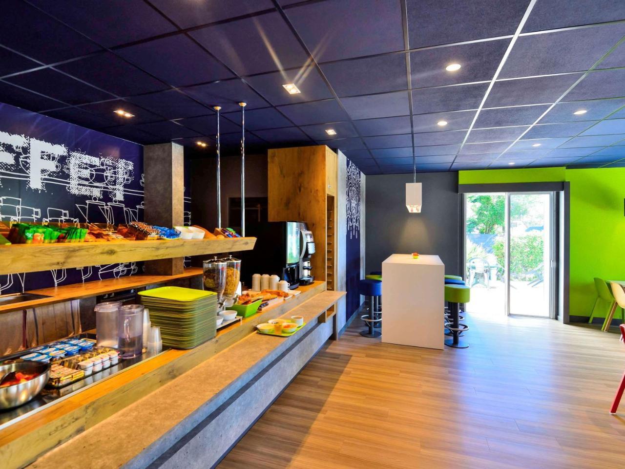 Ibis Budget Pau Lescar Ngoại thất bức ảnh
